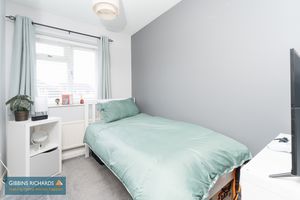 Bedroom- click for photo gallery